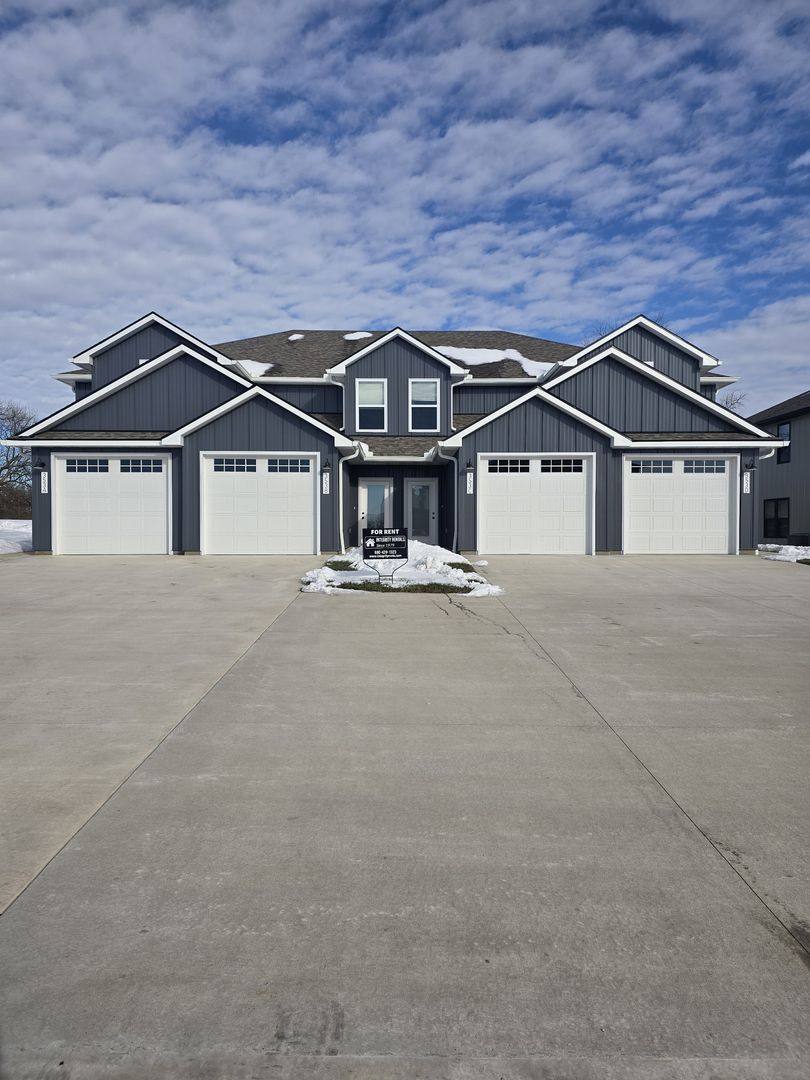 Apartment for rent at 353 SE 70 Rd, Warrensburg, MO 64093