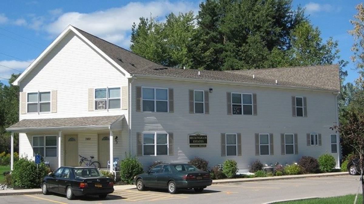 Apartment for rent at 3160 Millersport Highway, Getzville, NY 14068