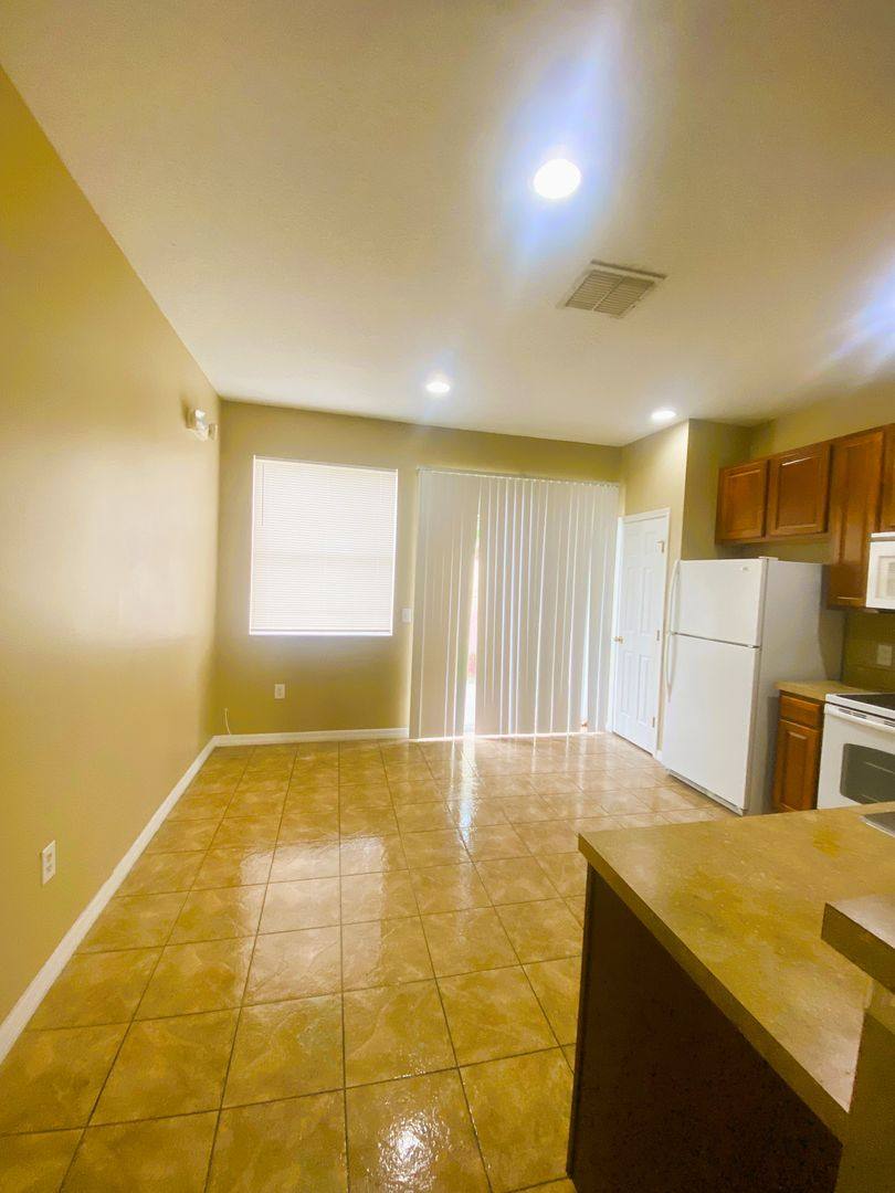 Townhouse for rent at 7602 Long Island Dr, Kissimmee, FL 34747
