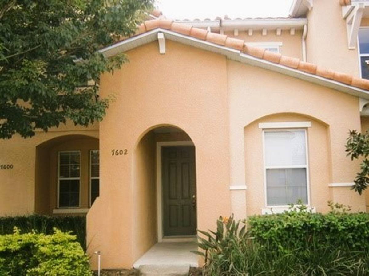 Townhouse for rent at 7602 Long Island Dr, Kissimmee, FL 34747