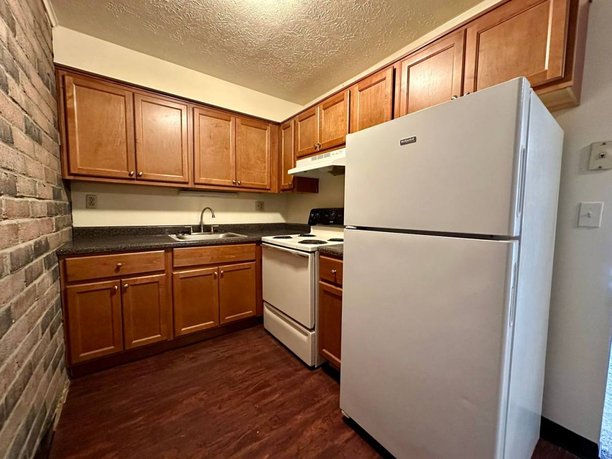 Apartment for rent at 1333 Hunter Rd, Verona, PA 15147
