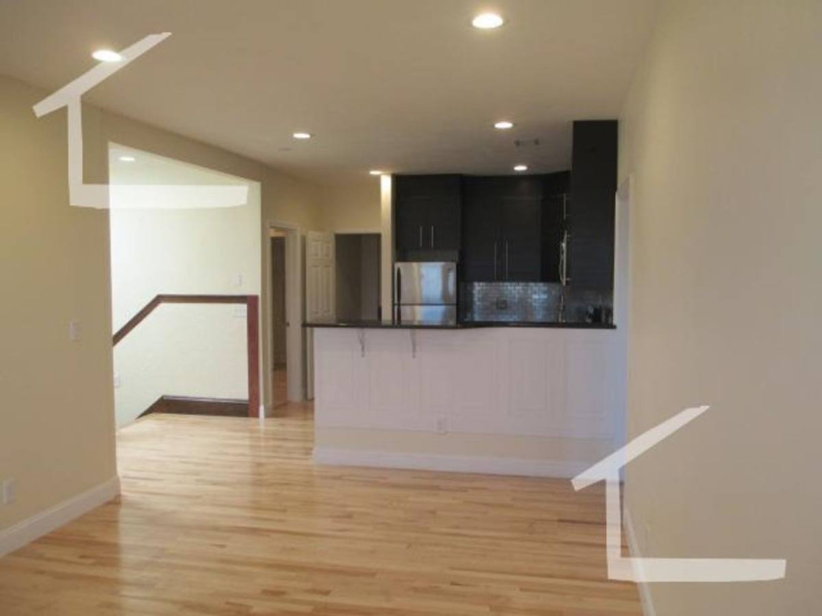 House for rent at 90 Pleasant St #3B, Brookline, MA 02446