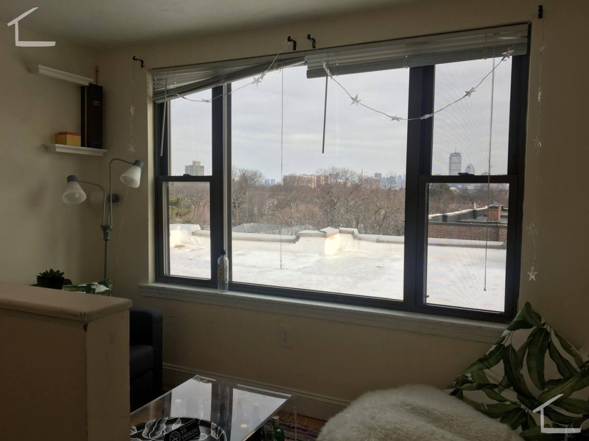 House for rent at 90 Pleasant St #3B, Brookline, MA 02446