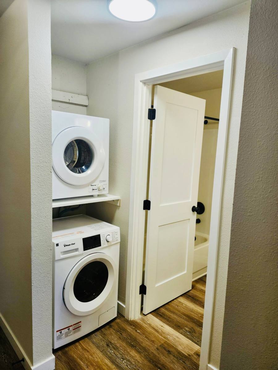 Townhouse for rent at 2506 103rd Ave E, Puyallup, WA 98372
