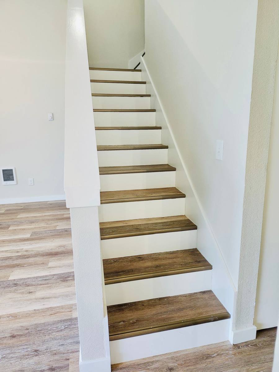 Townhouse for rent at 2506 103rd Ave E, Puyallup, WA 98372