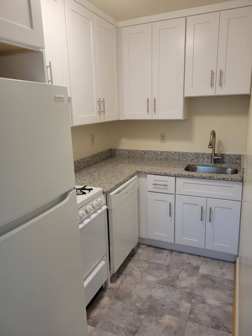 Apartment for rent at 35-67 N Bedford St, Arlington, VA 22201