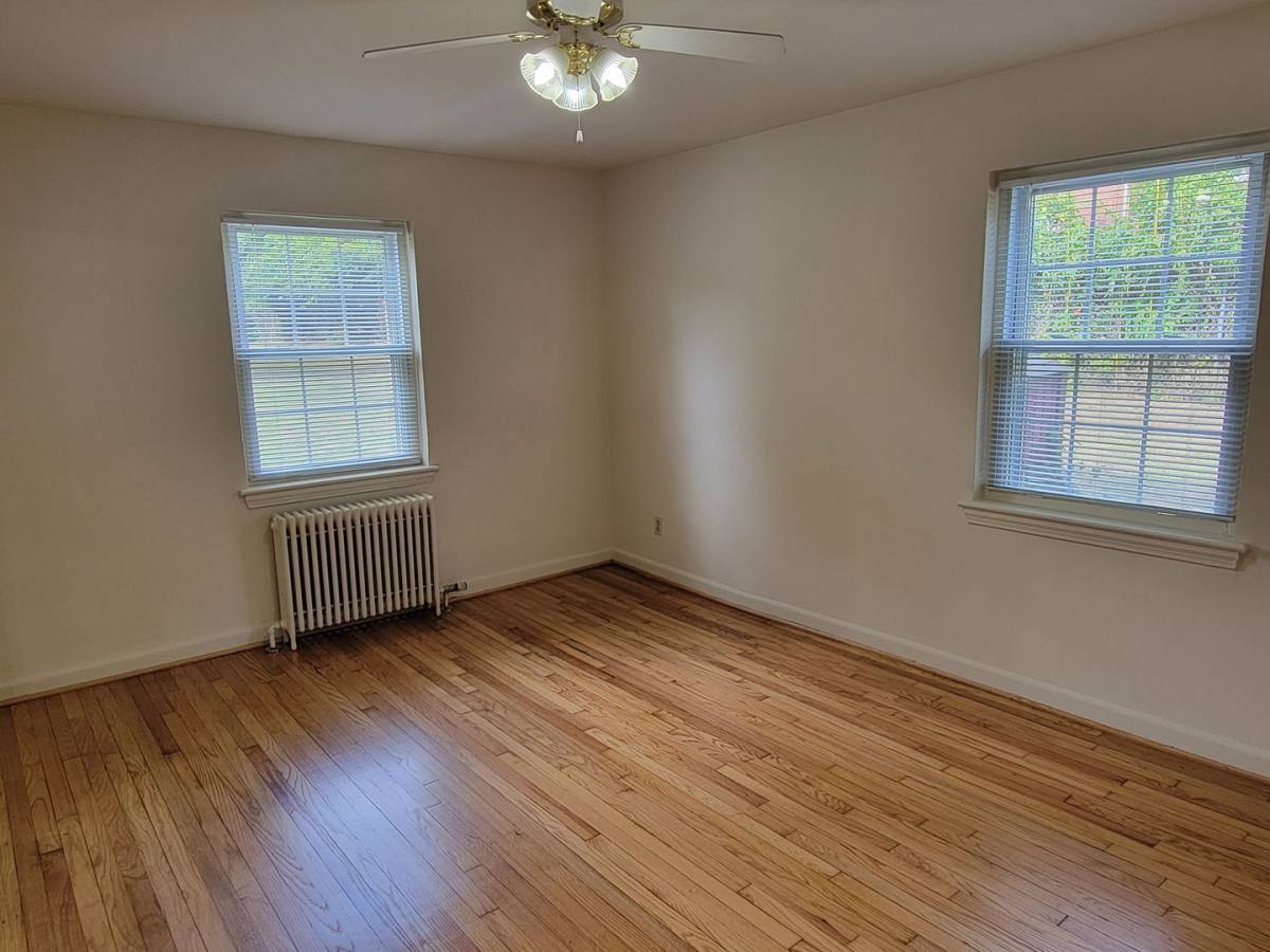 Apartment for rent at 35-67 N Bedford St, Arlington, VA 22201
