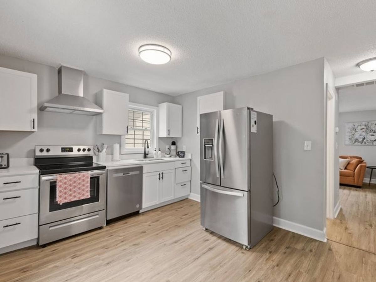 House for rent at 524 Branch St, Raleigh, NC 27601