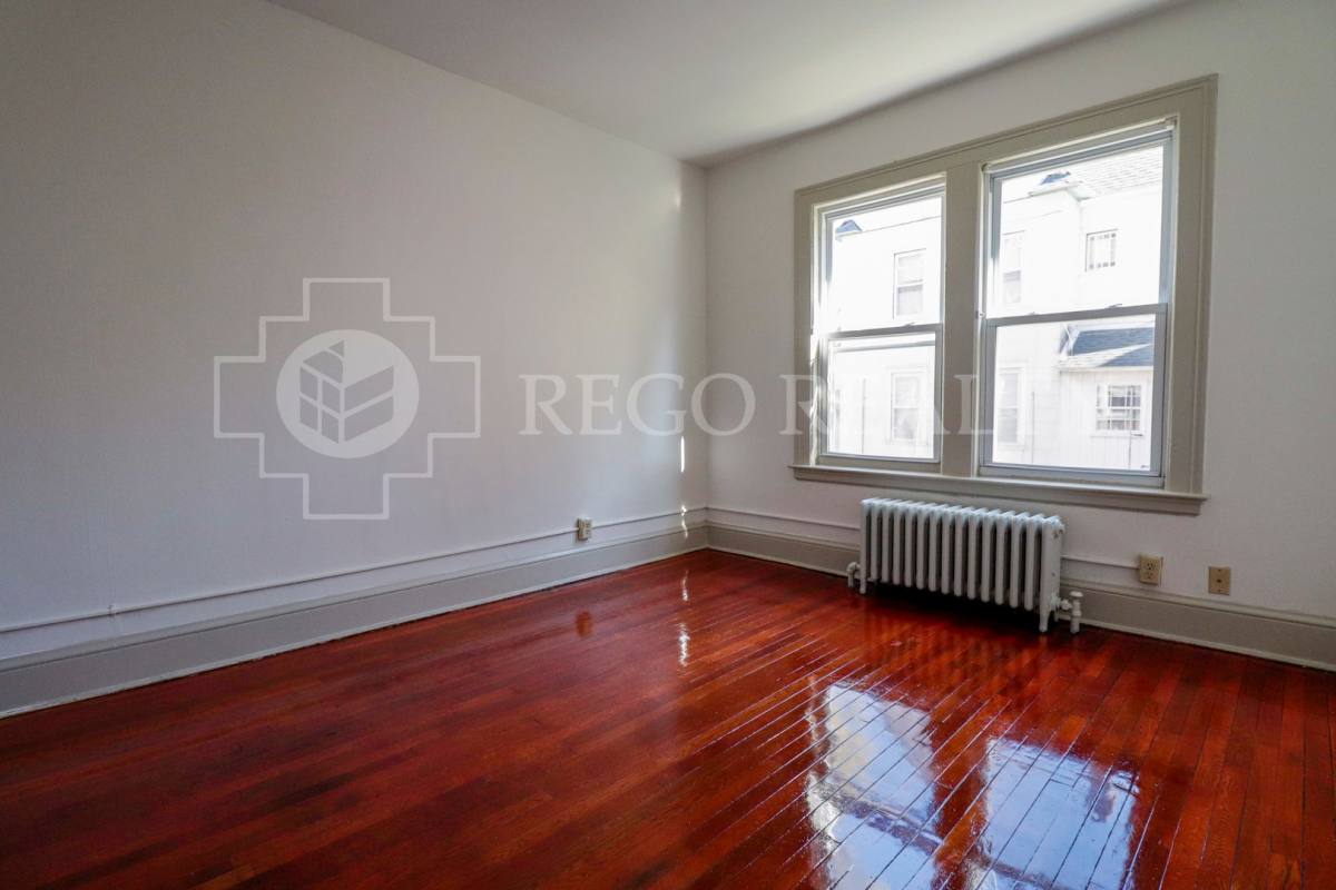 Apartment for rent at 46 Grace St, Hartford, CT 06106