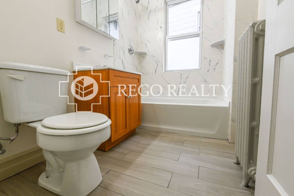 Apartment for rent at 46 Grace St, Hartford, CT 06106