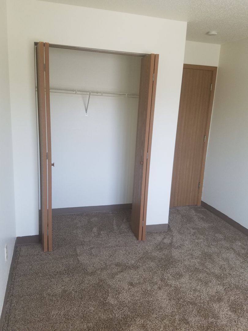 Apartment for rent at 514 S Johnson St, Iowa City, IA 52240