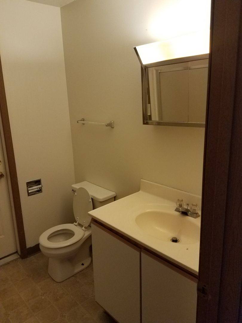 Apartment for rent at 514 S Johnson St, Iowa City, IA 52240