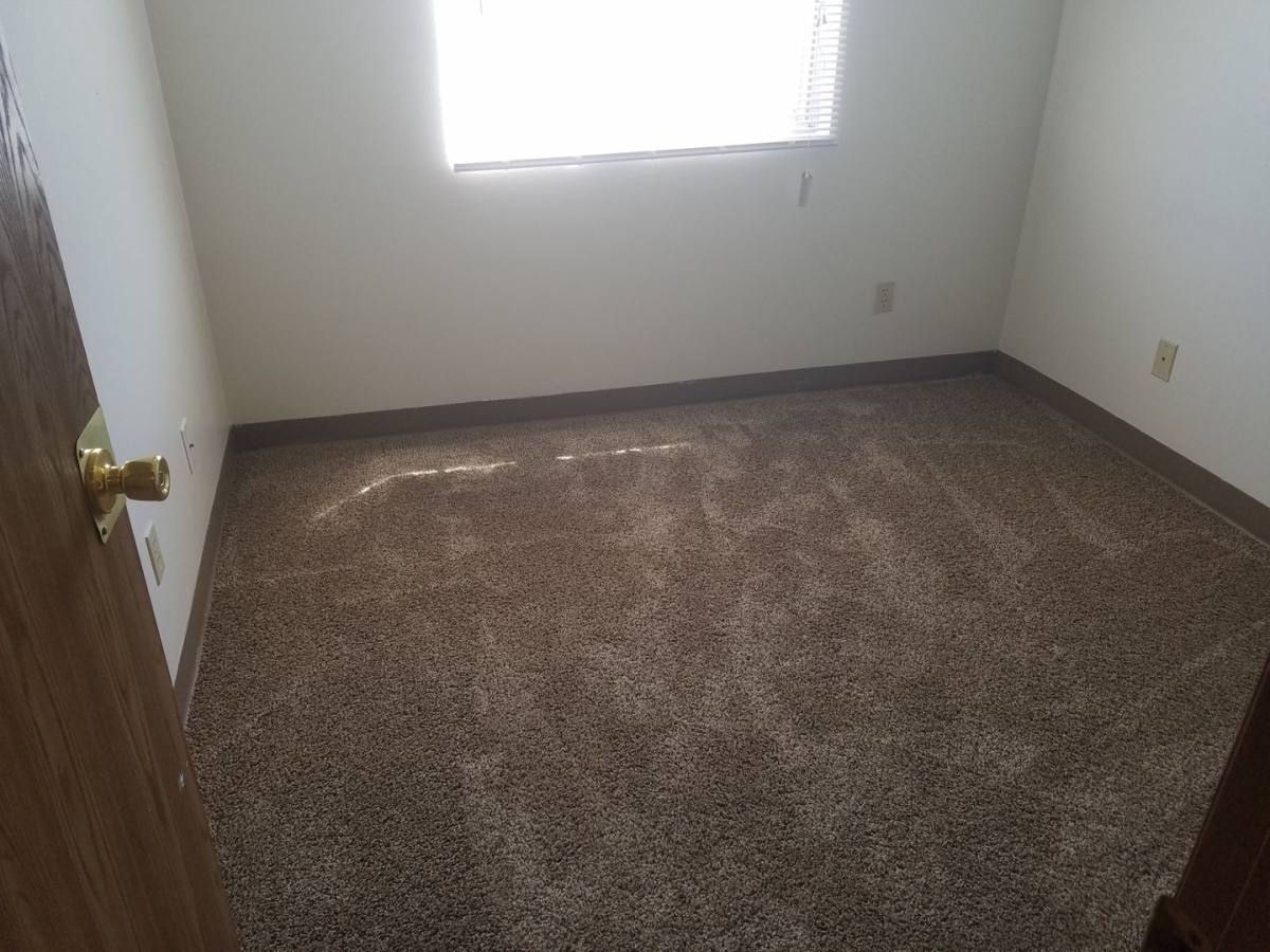 Apartment for rent at 514 S Johnson St, Iowa City, IA 52240