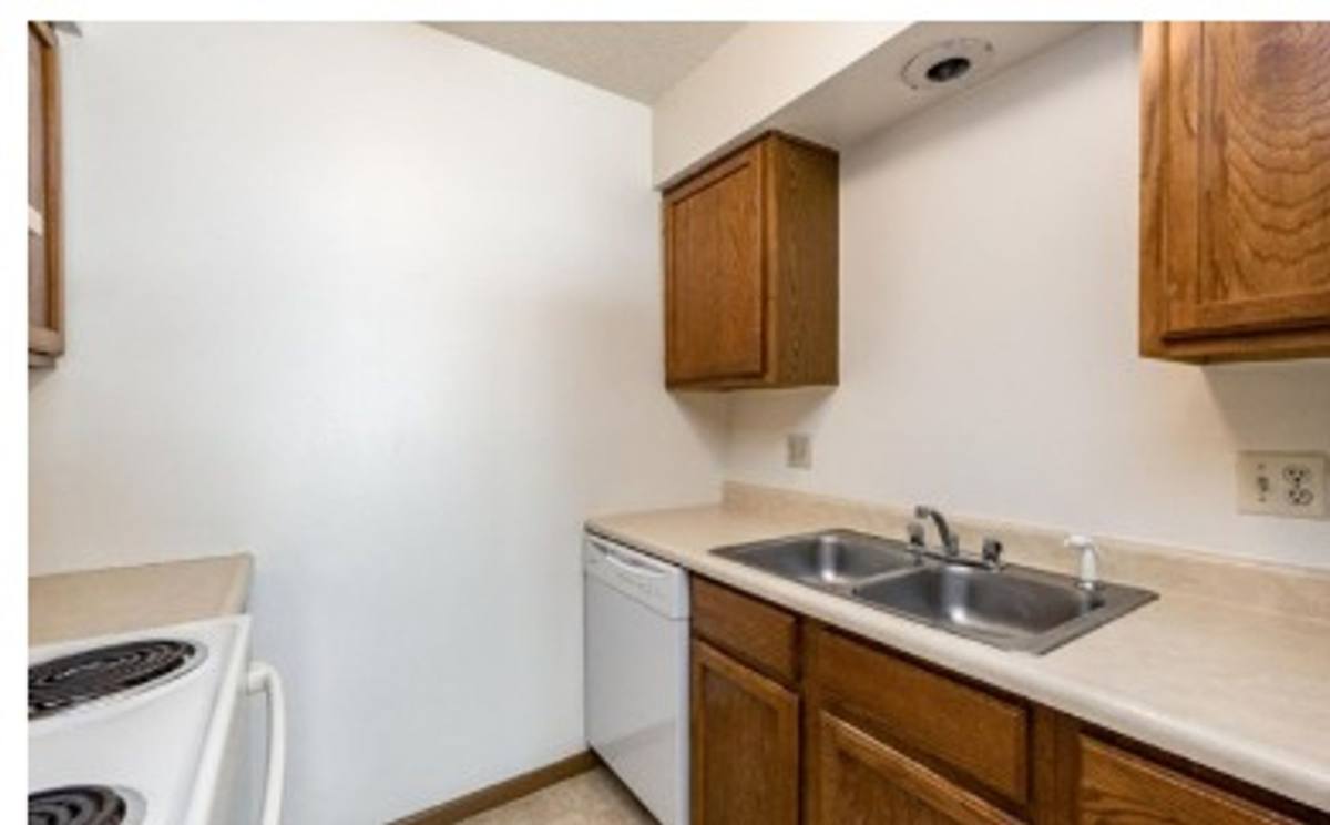 Apartment for rent at 620 S Dodge St, Iowa City, IA 52240