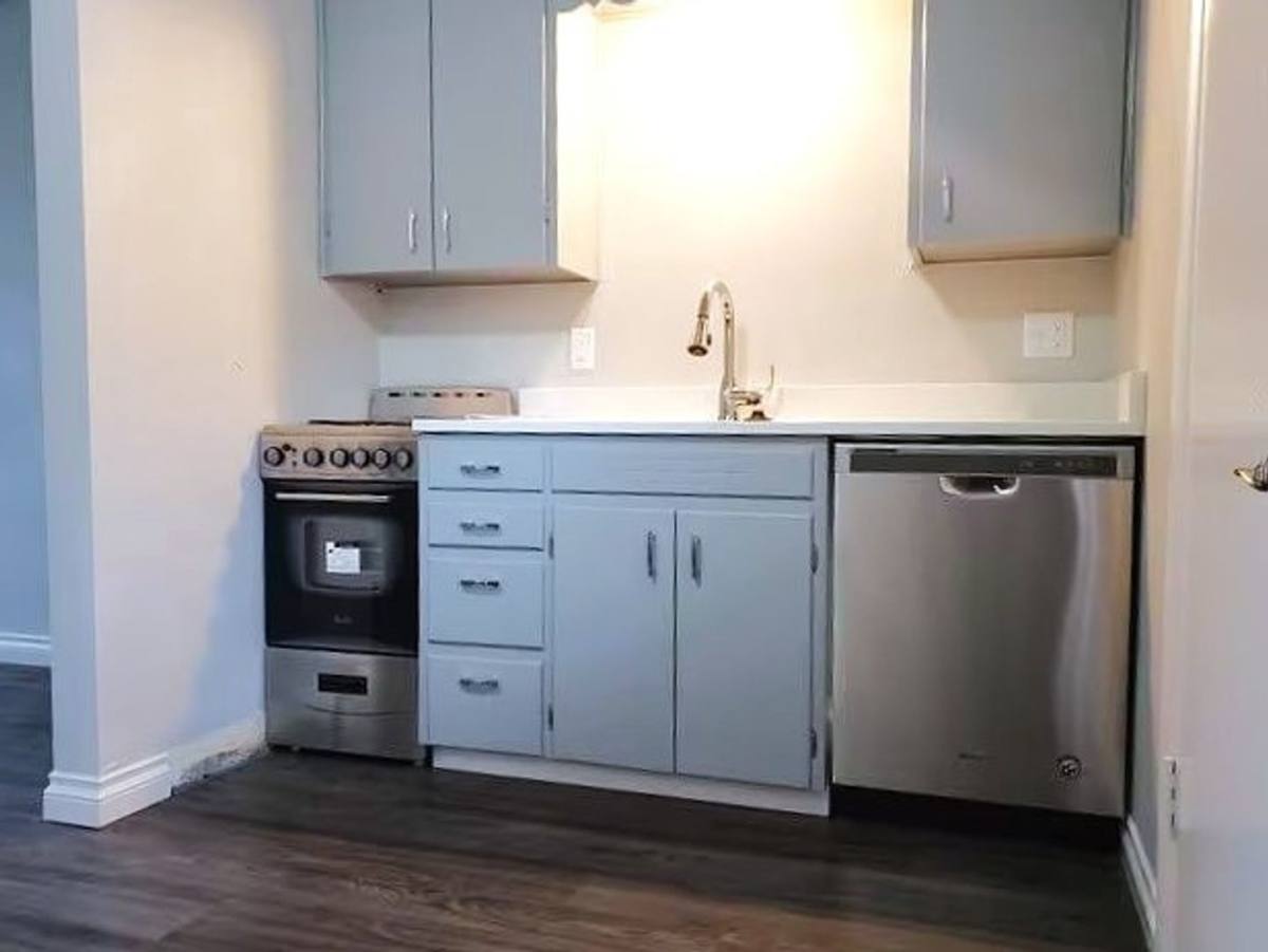 Apartment for rent at 701-725 Lockwood Lane S, Salem, OR 97302