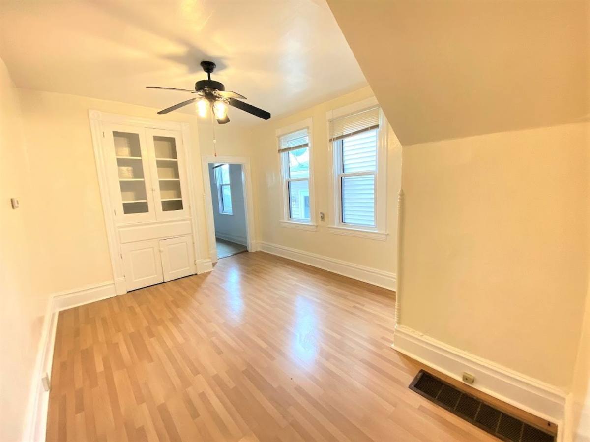 Townhouse for rent at 557 3rd St, Pitcairn, PA 15140