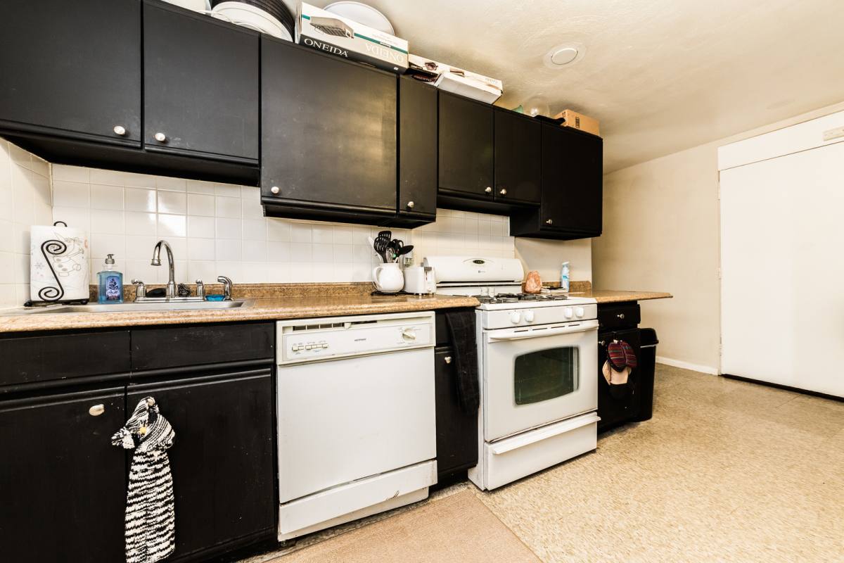 Apartment for rent at 1028 E Warrington Ave, Pittsburgh, PA 15210