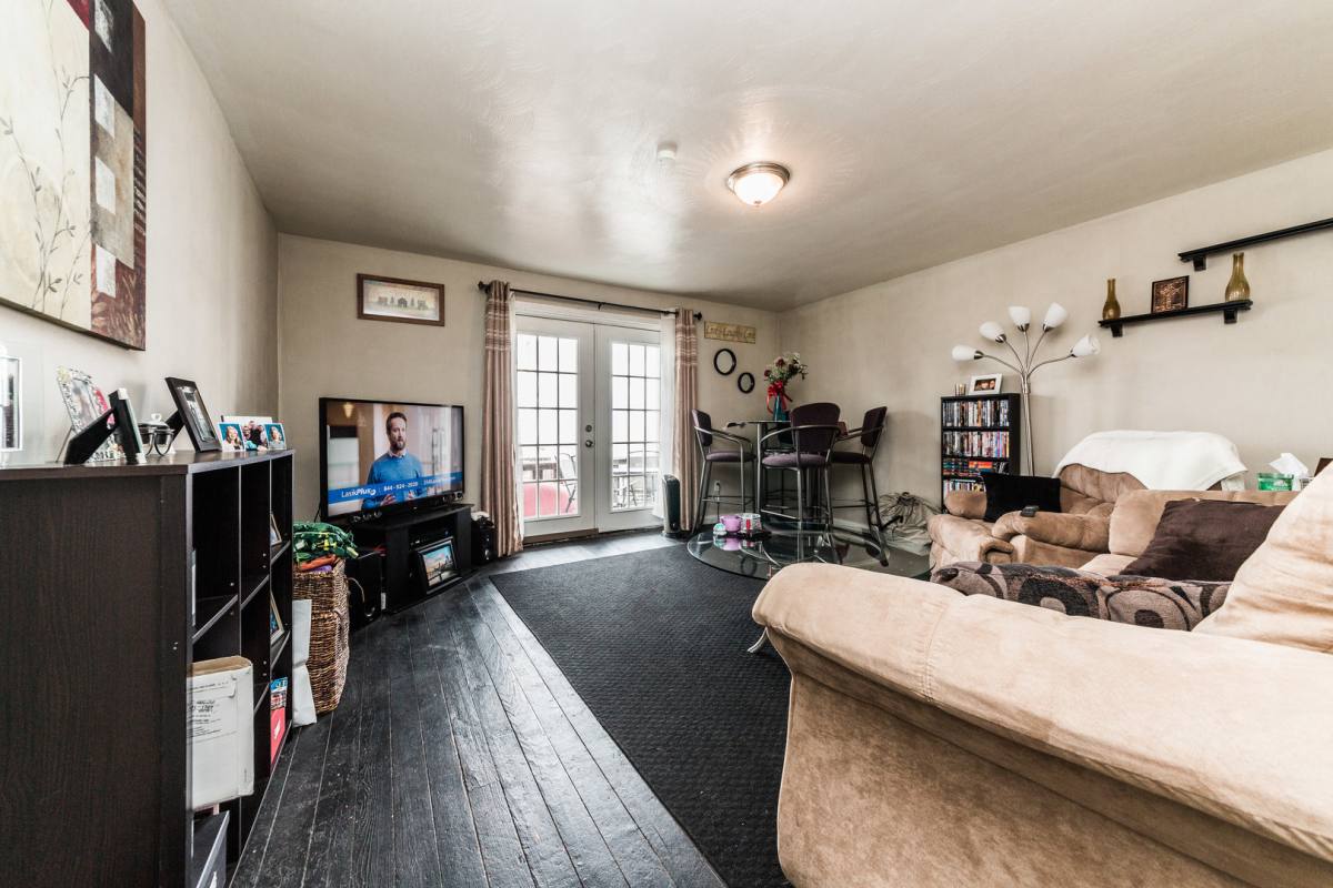 Apartment for rent at 1028 E Warrington Ave, Pittsburgh, PA 15210
