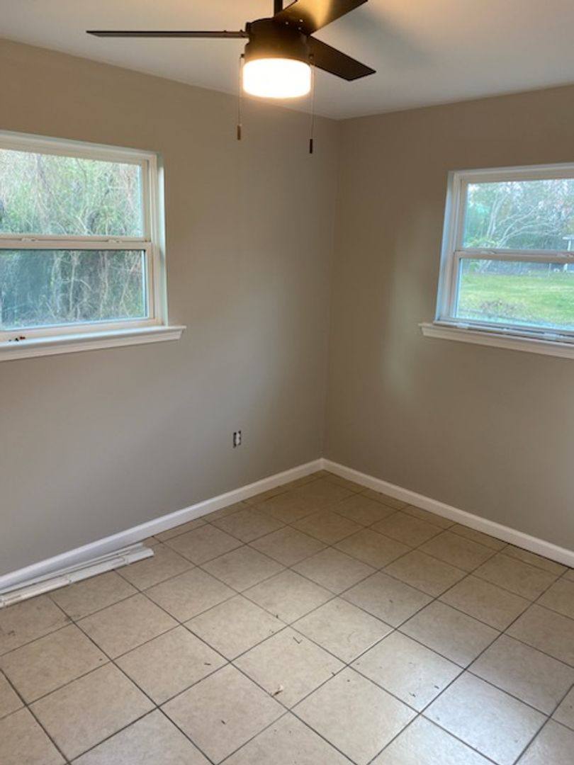 House for rent at 209 Dixie Dr, Hammond, LA 70401
