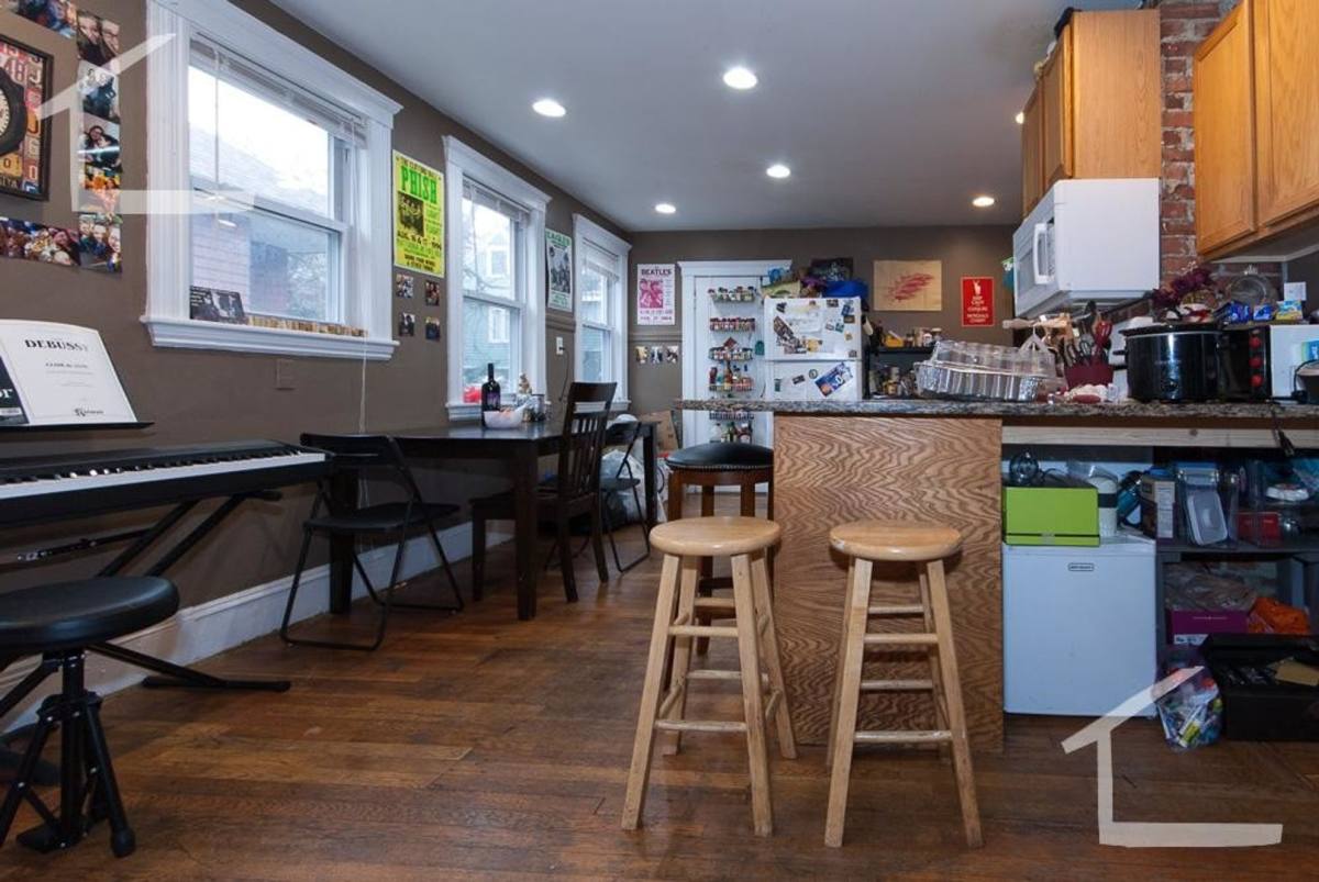 Apartment for rent at 7 Wadsworth St, Allston, MA 02134