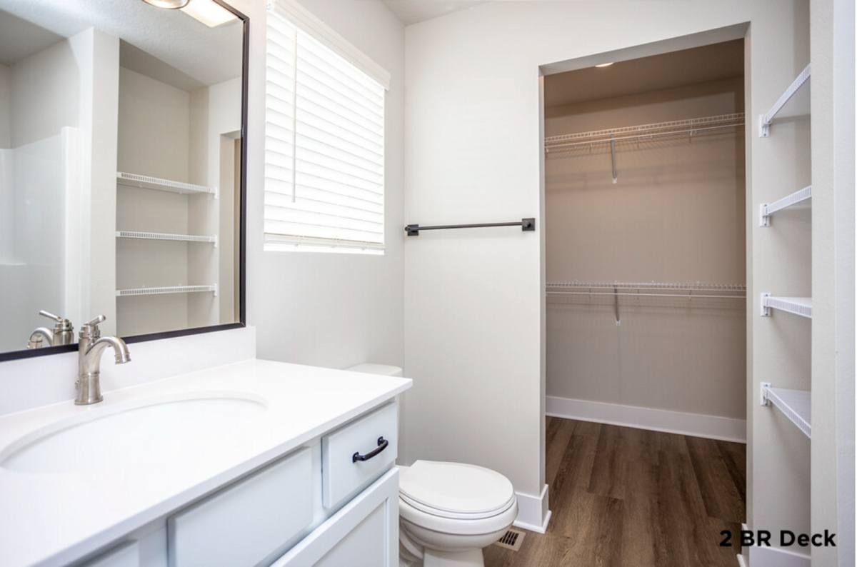 Townhouse for rent at 1747 S Telluride St, West Des Moines, IA 50265