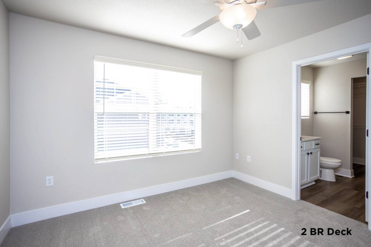 Townhouse for rent at 1747 S Telluride St, West Des Moines, IA 50265