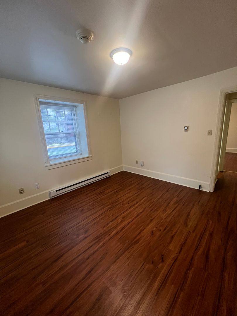Apartment for rent at 173 & 179 W Louther St, Carlisle, PA 17013