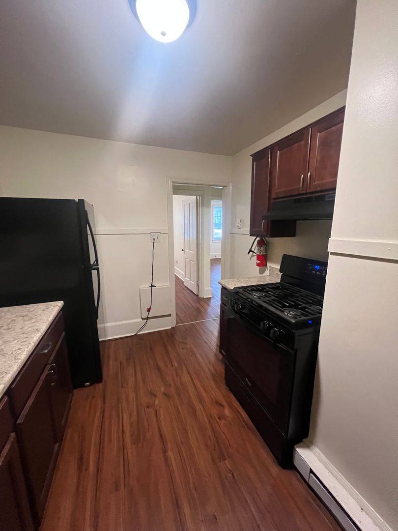 Apartment for rent at 173 & 179 W Louther St, Carlisle, PA 17013