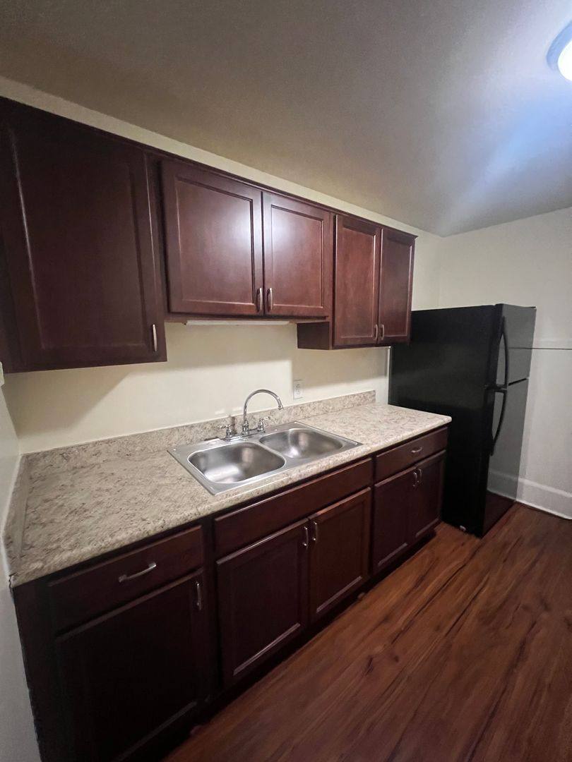Apartment for rent at 173 & 179 W Louther St, Carlisle, PA 17013