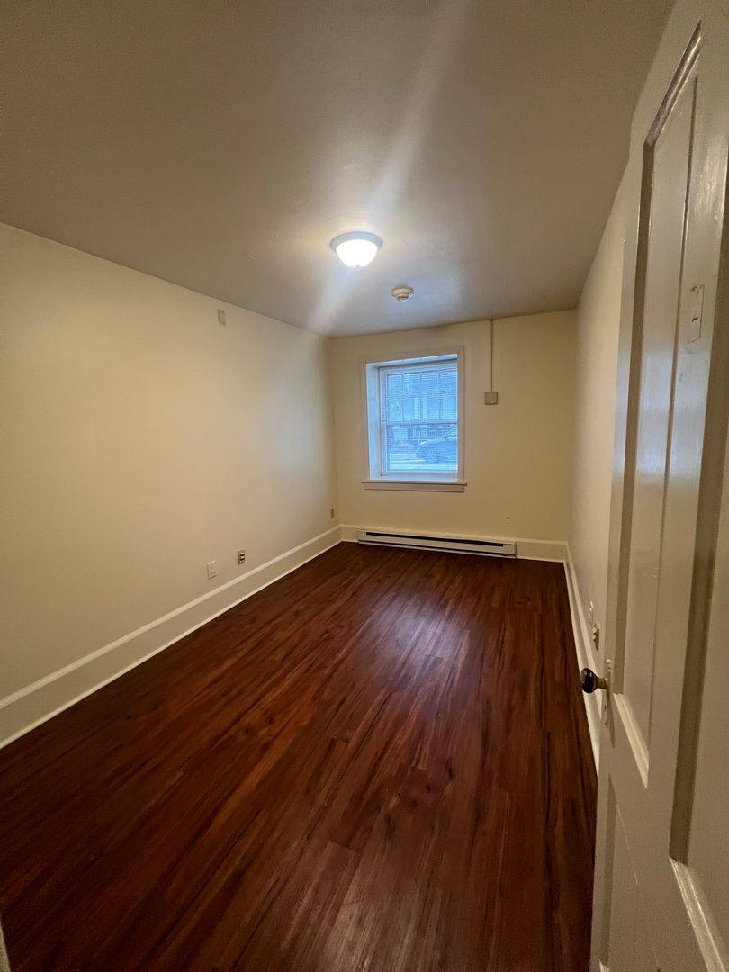 Apartment for rent at 173 & 179 W Louther St, Carlisle, PA 17013