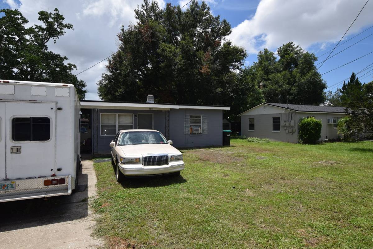 House for rent at 104 W Lancaster Rd, Orlando, FL 32809