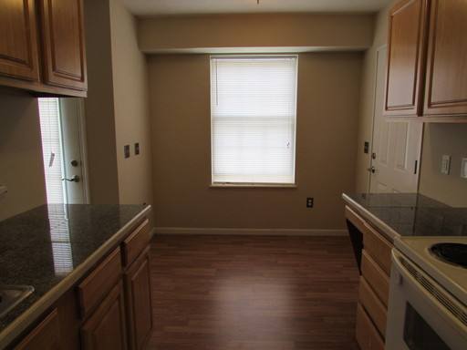 Apartment for rent at 100 Patriot Commons Way, Waynesville, MO 65583