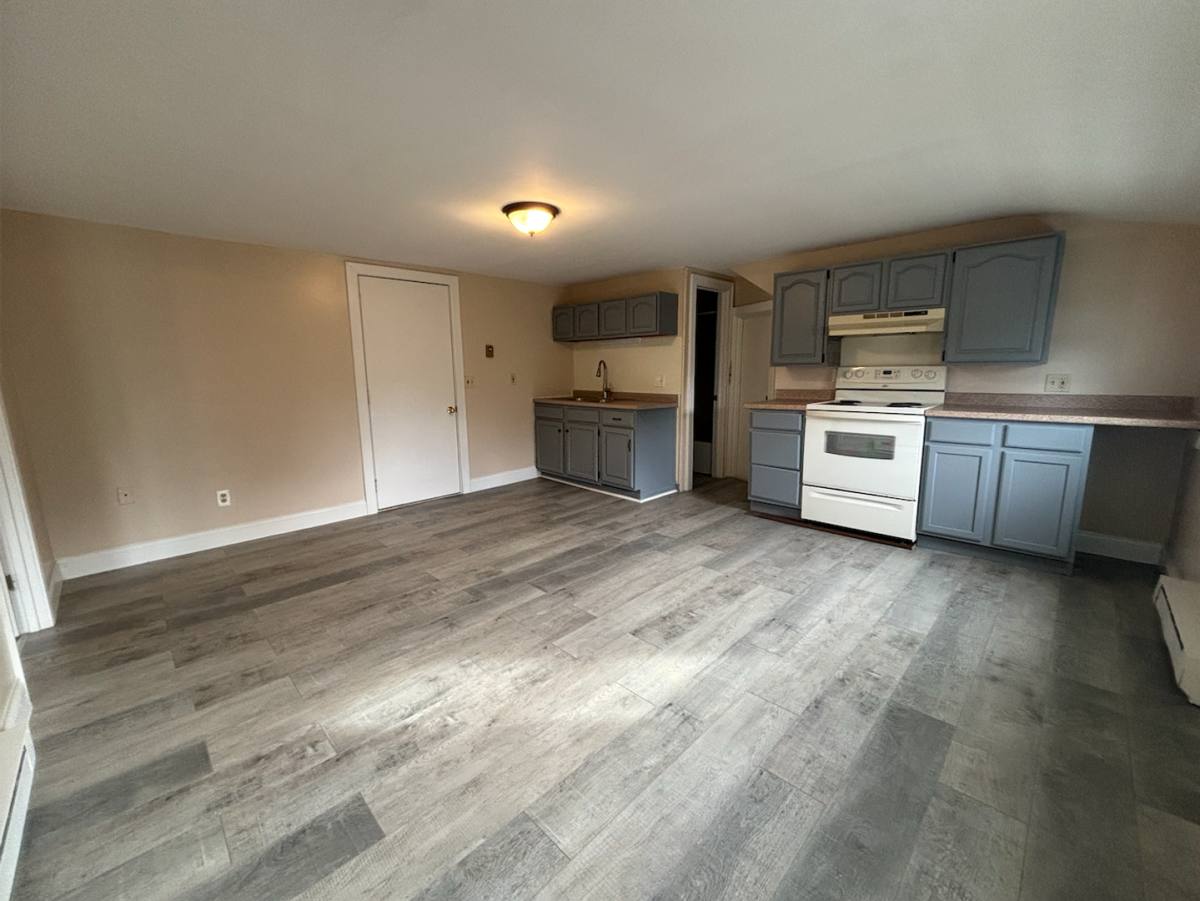 Apartment for rent at 113 Exchange St, Chicopee, MA 01013