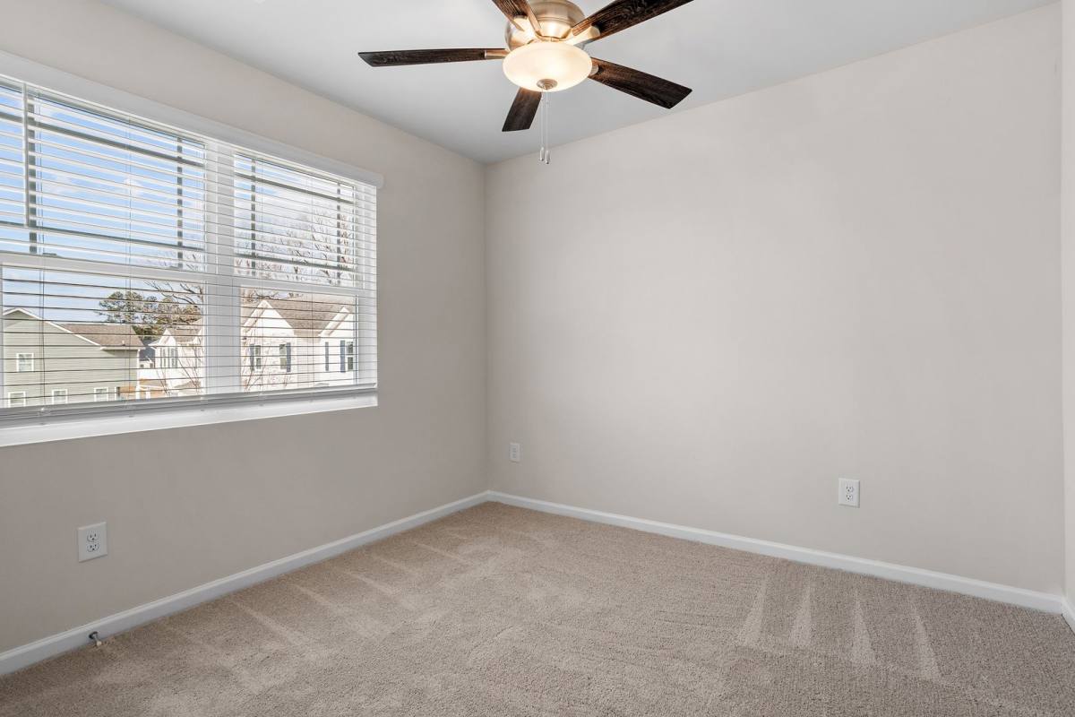Townhouse for rent at 1012 Peony Lane, Youngsville, NC 27596