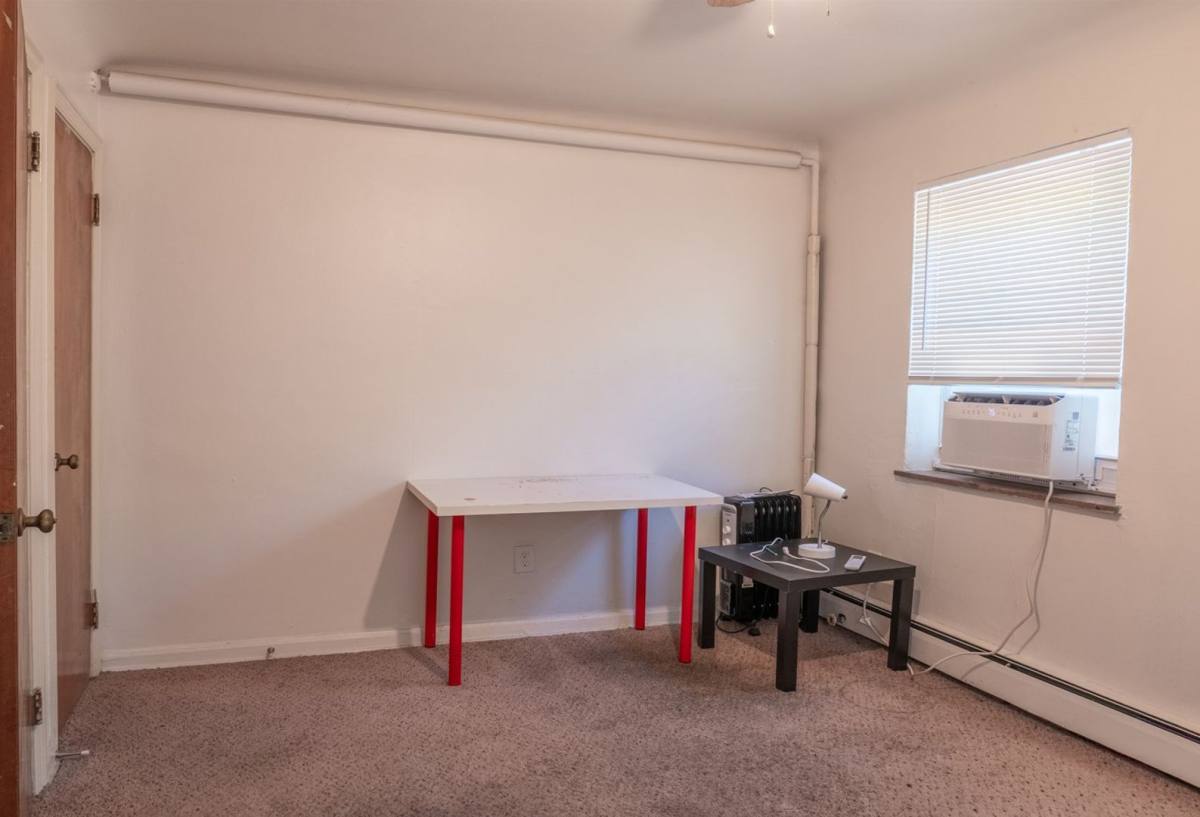Apartment for rent at 412 Volkert Place, Cincinnati, OH 45219