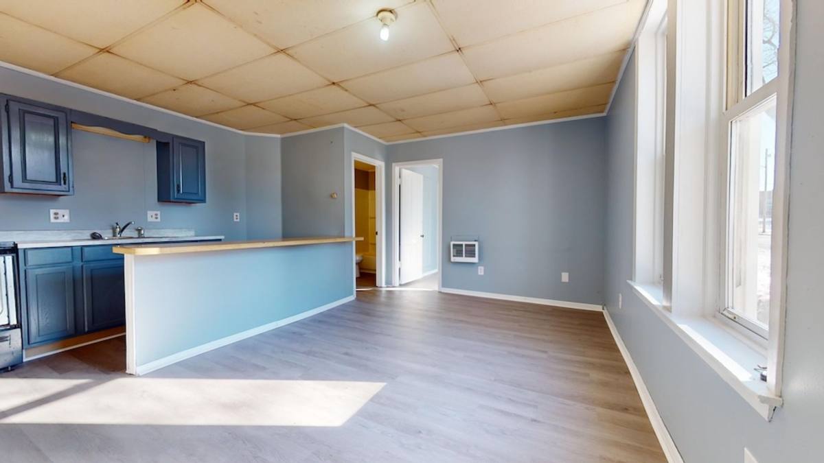 Apartment for rent at 124 Dale Ave, Willard, OH 44890