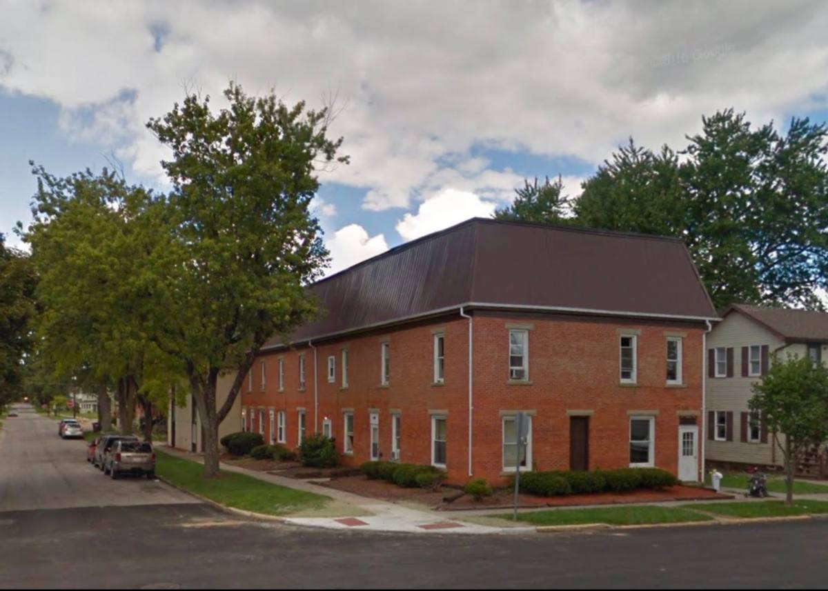 Apartment for rent at 124 Dale Ave, Willard, OH 44890