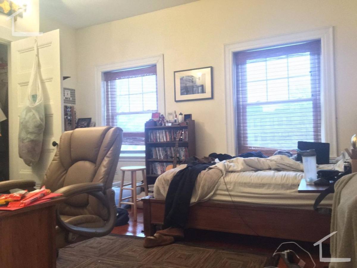 House for rent at 1683 Beacon St #3C, Brookline, MA 02445