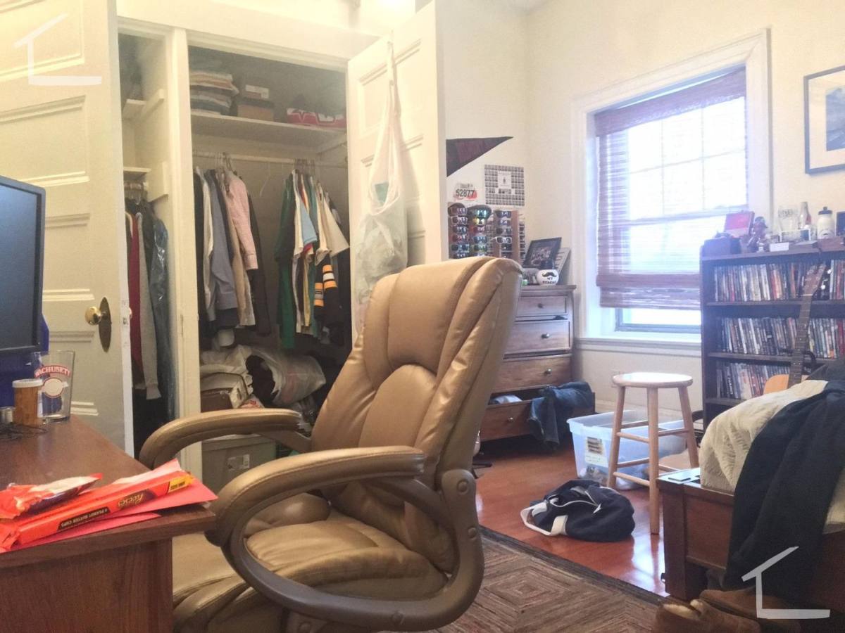 House for rent at 1683 Beacon St #3C, Brookline, MA 02445