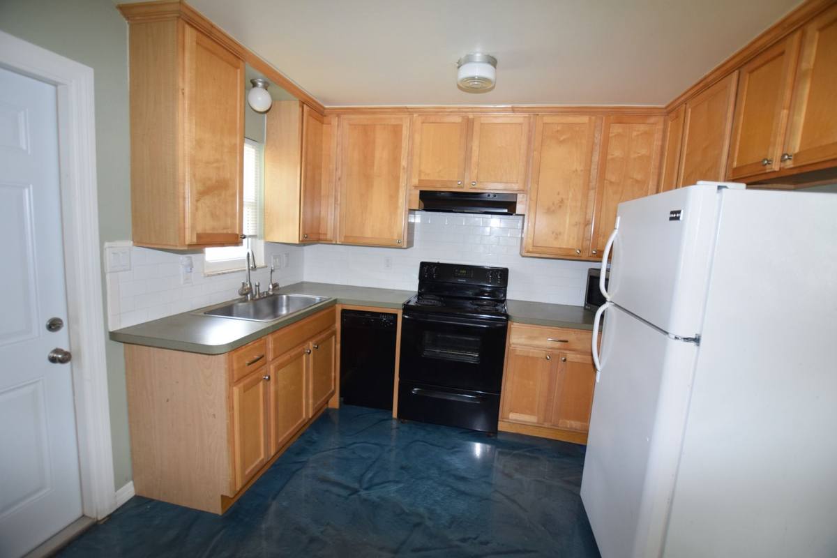 House for rent at 305 W Hancock St, Lakeland, FL 33803