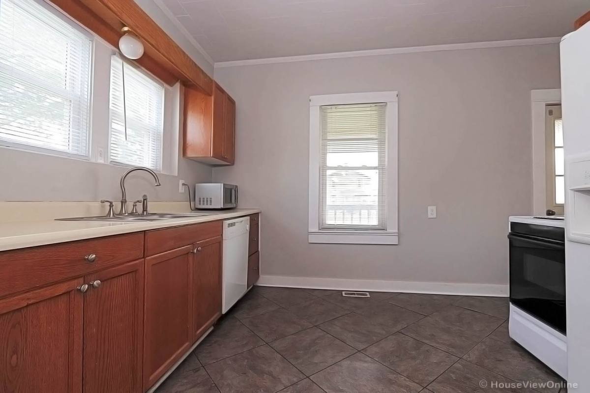House for rent at 1511 Whitener, Cape Girardeau, MO 63701