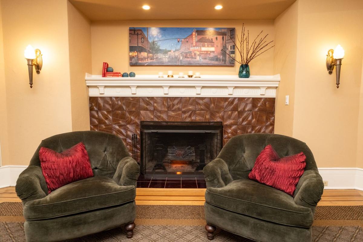 Apartment for rent at 2170 NE Hancock St, Portland, OR 97212