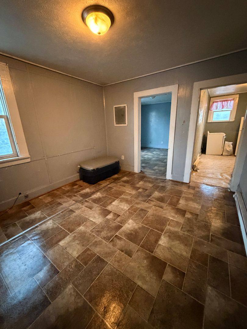 Apartment for rent at 419 W Marion St, Elkhart, IN 46516