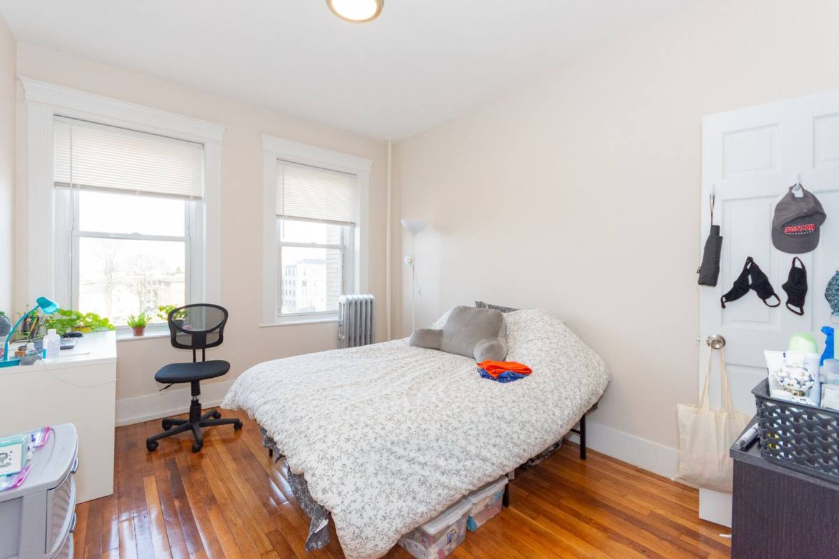House for rent at 38 Brighton Ave #3D, Allston, MA 02134