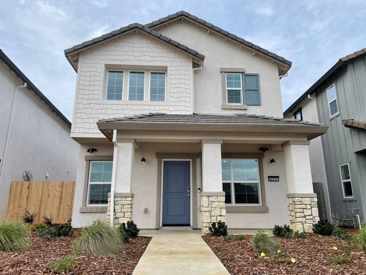 House for rent at 12217 Alamosa Dr, Rancho Cordova, CA 95742