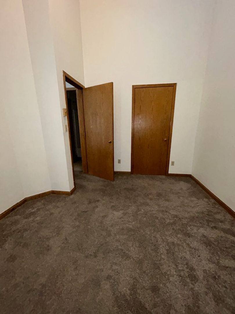 Apartment for rent at 120 Maine Ave, Adrian, MN 56110