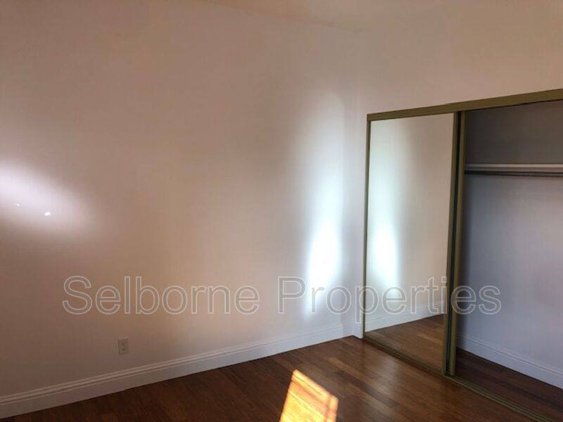 Apartment for rent at 939 International Blvd, Oakland, CA 94606