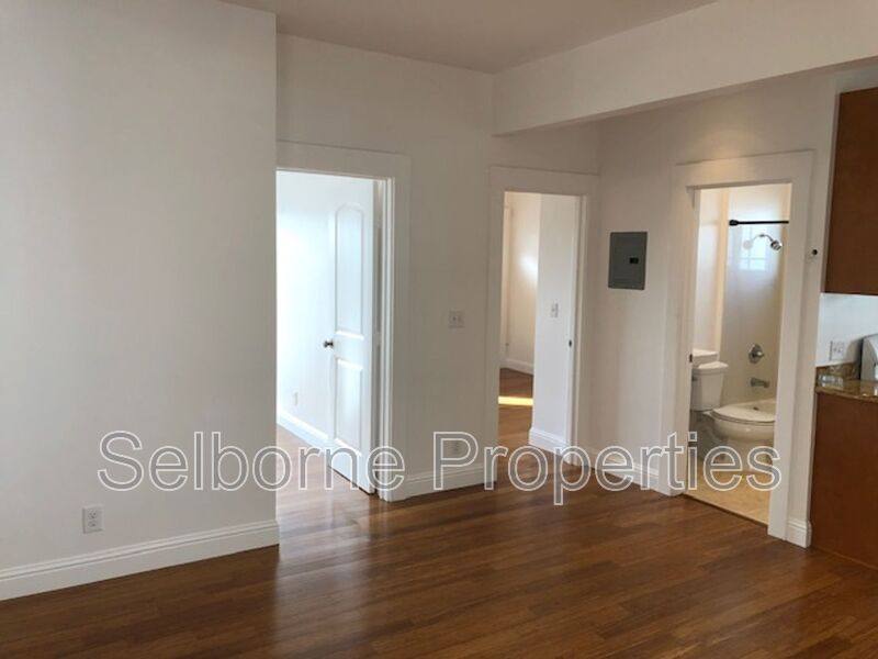 Apartment for rent at 939 International Blvd, Oakland, CA 94606