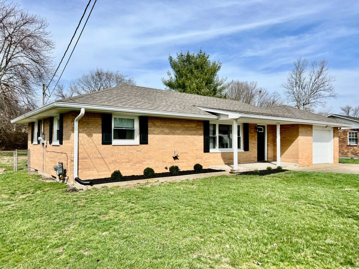 House for rent at 304 Sycamore Rd, Trenton, OH 45067