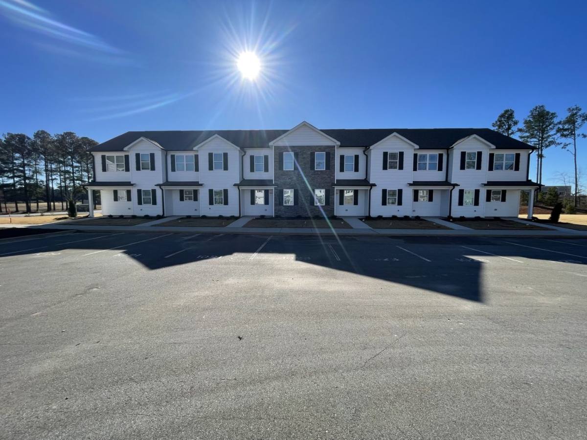 Townhouse for rent at 1025 Peony Lane, Youngsville, NC 27596